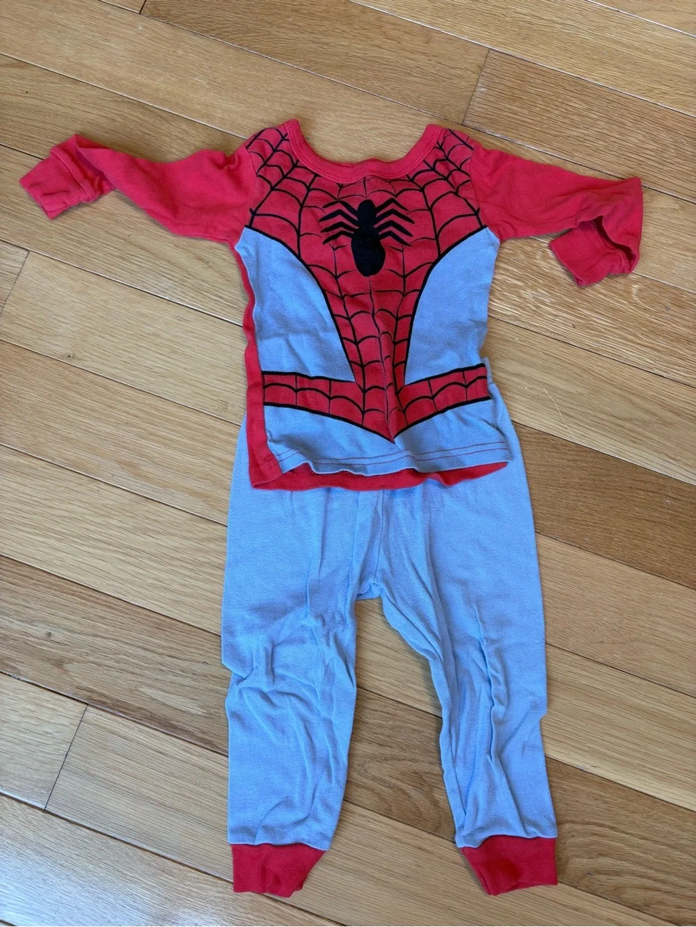 Lot of 10 Sets of Boys 2t Pajamas